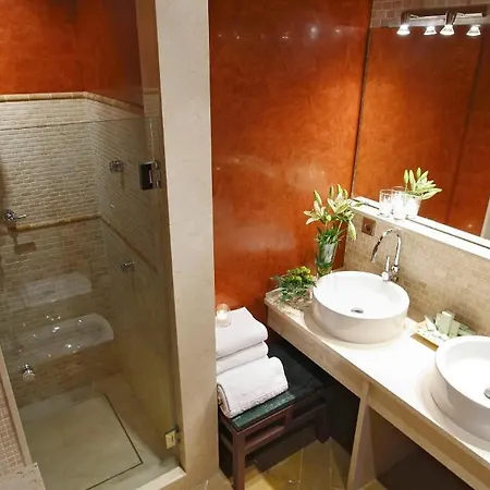 Alcazar 2* 塞维利亚