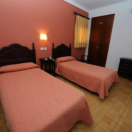 Zaida Hotel *