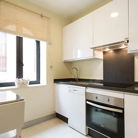 Apartment Arenal Patronas *