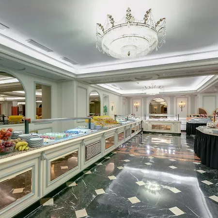 Exe Macarena Hotel 4*