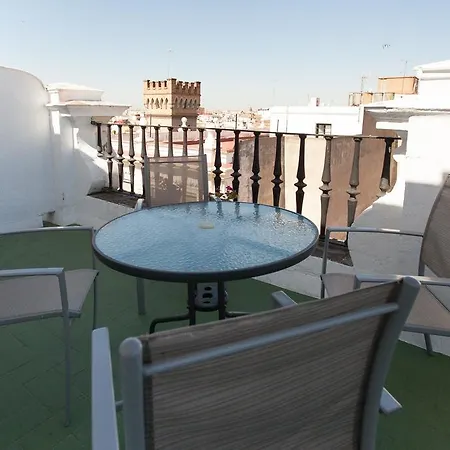Apartament Diaber Larana