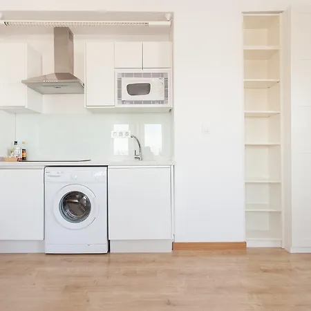 Apartament Diaber Larana *
