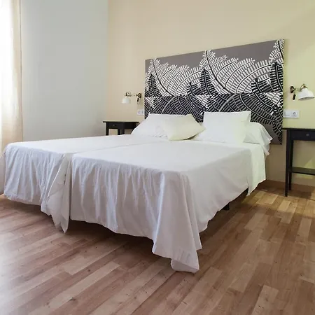 Apartament Diaber Larana