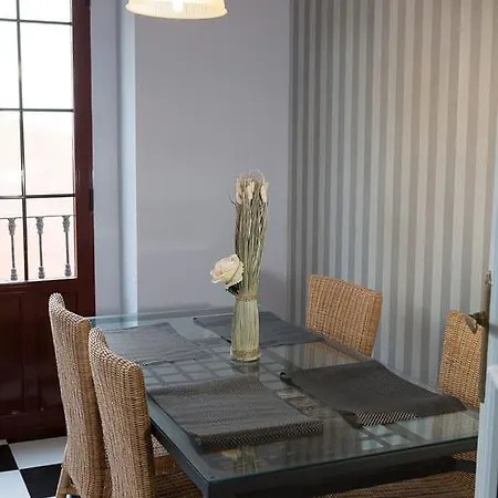 Apartment Reservaloen Puerta De La Maestranza *
