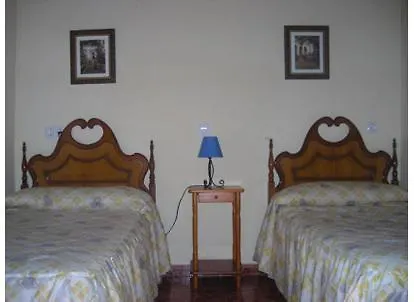 Aguilas Guest house *