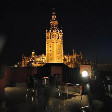 Hostel Grand Luxe Seville