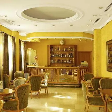 Eurostars Regina מלון