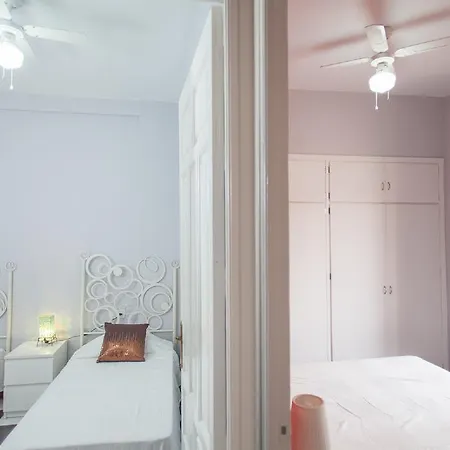 Reservaloen Puerta De La Maestranza Apartment Seville