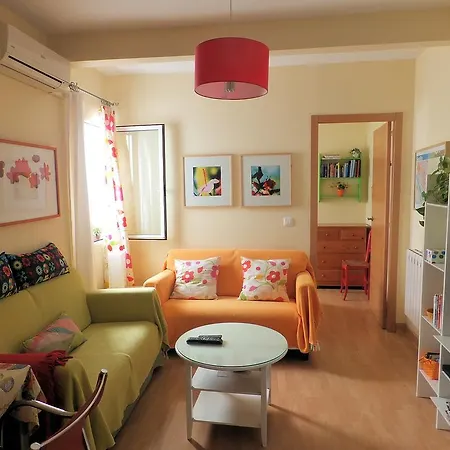 Verde, Tranquilo, 2 D, Parking Opcional Apartamento