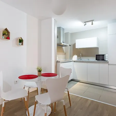 Mint Urban Suites Boho Chic Retreat Seville