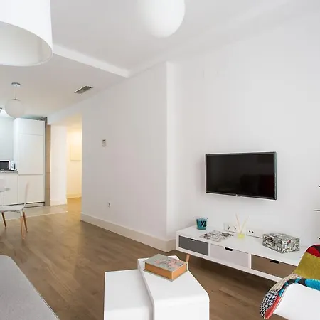 Mint Urban Suites Boho Chic Retreat Apartment Seville
