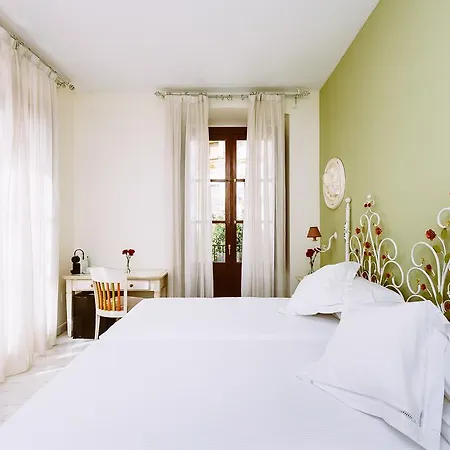 Hotel Basic Dona Manuela