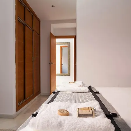 Luxury Rooftop - Space Maison Apartment *