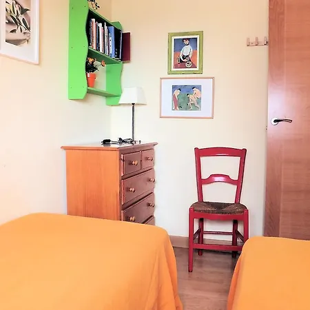 Apartamento Verde, Tranquilo, 2 D, Parking Opcional *