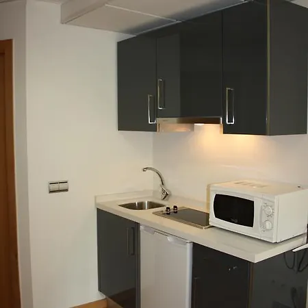 Avenida Apartment *