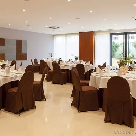 Hotel Ac Fórum By Marriott 4*