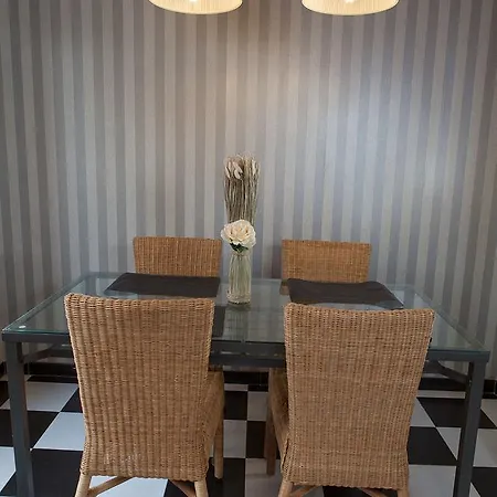 Apartment Reservaloen Puerta De La Maestranza