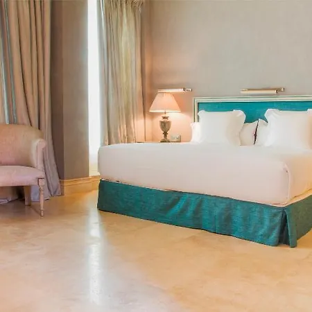 Hotell Casa Del Poeta 4*