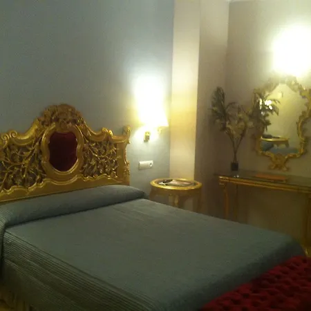 Adriano Boutique Hotel