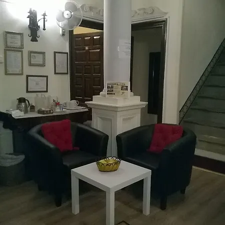 Bed & Breakfast Nuevo Suizo Sevilla