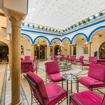Exe Macarena Hotel