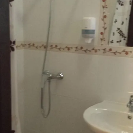 Gran Plaza Guest house 2*