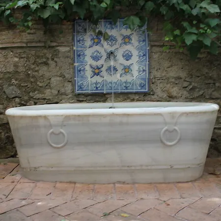 El Palacio De San Benito 4*