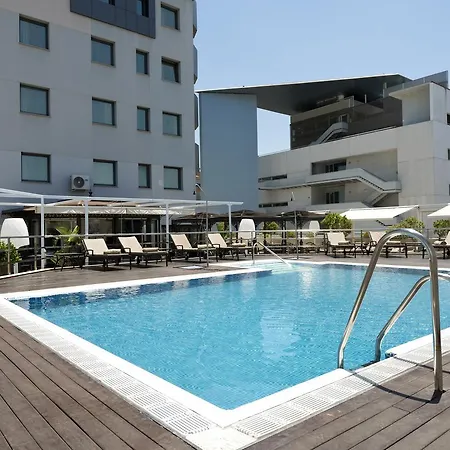 Hotel Center