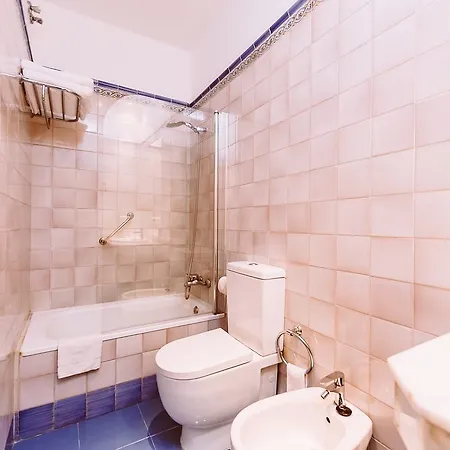 Hotel Basic Dona Manuela Sevilla