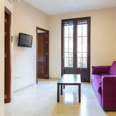 Rey De Sevilla Flats - Macarena *