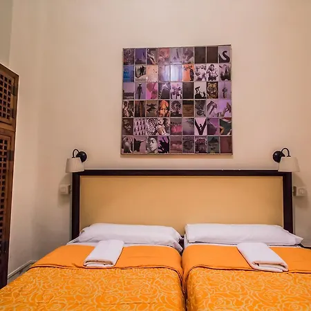 Nuevo Suizo Bed & Breakfast 2*