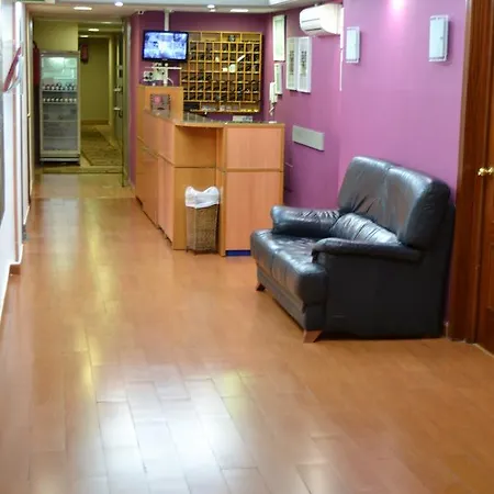 Jentoft Hostel *