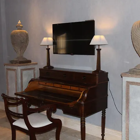 Casa Del Poeta 4*