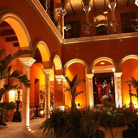 Hotell Casa Del Poeta 4*