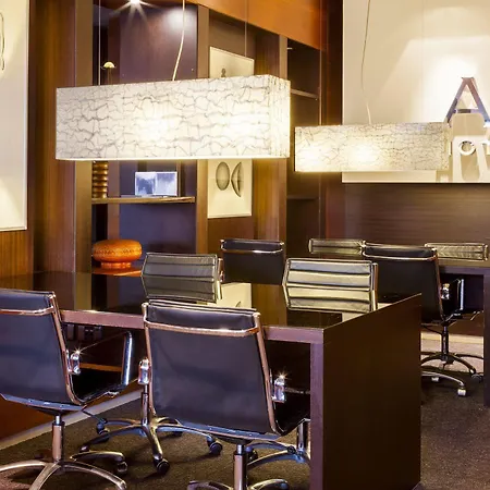 Ac Fórum By Marriott 4*