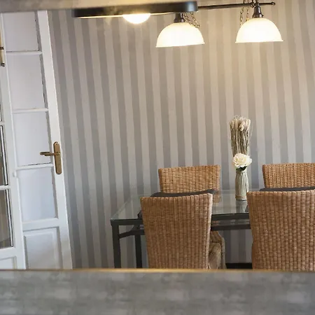 Reservaloen Puerta De La Maestranza Apartment *
