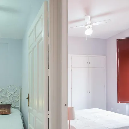 Reservaloen Puerta De La Maestranza Apartment Seville
