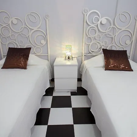 Apartment Reservaloen Puerta De La Maestranza Seville