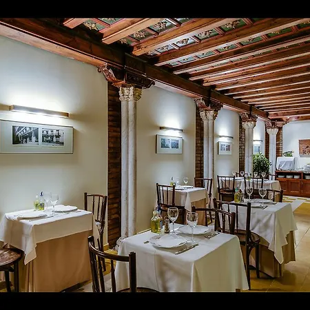 Hotel Murillo 2*