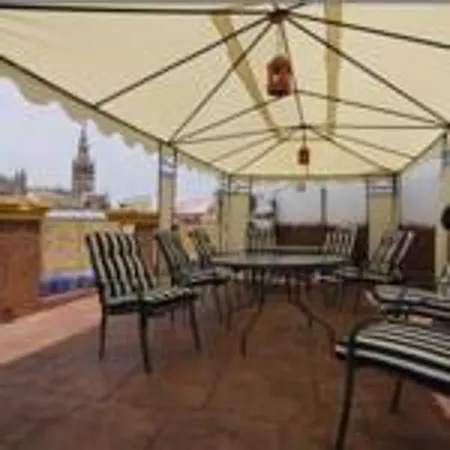 Picasso Apartment