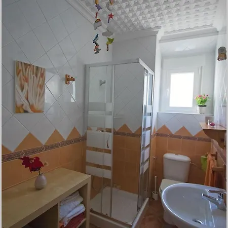 Casa De Pajaros * Seville