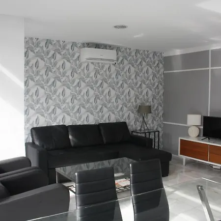 Apartment Avenida *