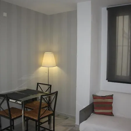 Avenida Apartment Seville
