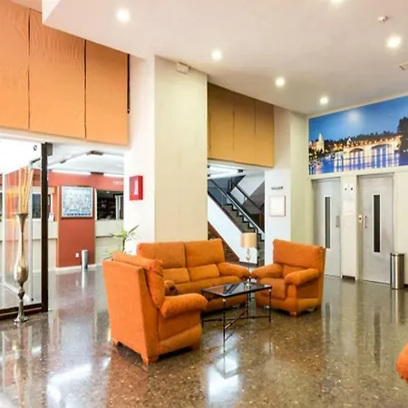 Apartamento Triana 102 Апартаменты *