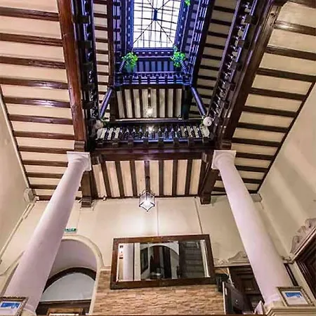 Nuevo Suizo Bed & Breakfast Sevilla