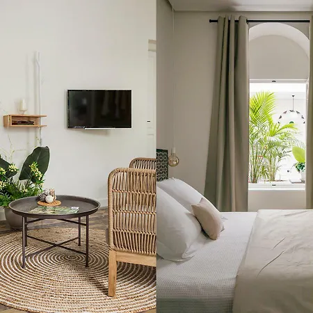 Apartment Santa Paula Pool & Luxury Seville