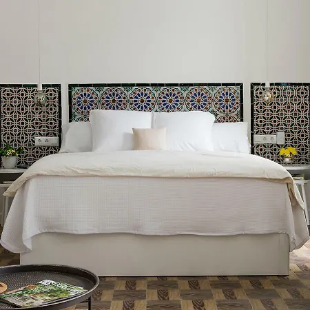 Santa Paula Pool & Luxury Apartment Seville