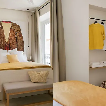 Santa Paula Pool & Luxury Apartment