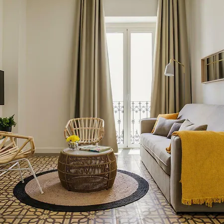 Santa Paula Pool & Luxury Apartment *