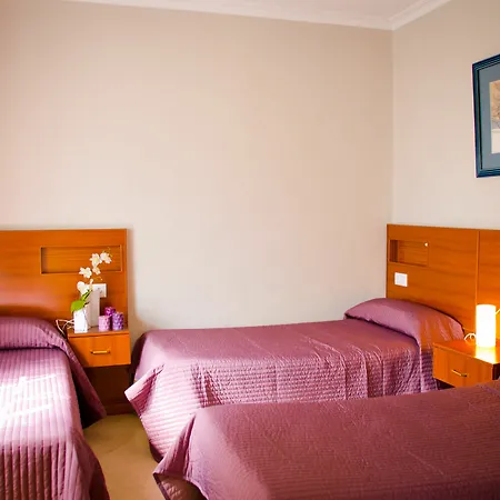 Guest house La Muralla *